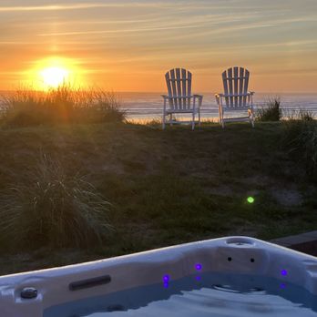 Steph’s Coastal Cleaning - Rental - Home Cleaning Near Me Steph’s Coastal Cleaning - Rental - Home Cleaning Near Me