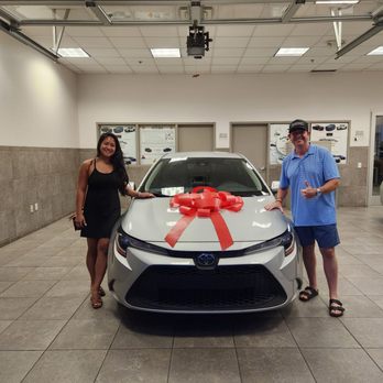Earnhardt Toyota - Certified pre-owned 2021 Toyotal Corolla LE for our son - Car Dealers Near Me - Mesa, Arizona