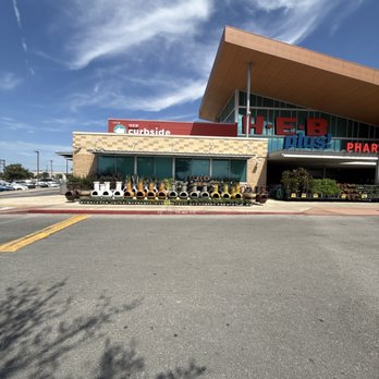 H-E-B plus! - Curbside and outdoor items - Grocery Near Me - Austin, Texas H-E-B plus! - Curbside and outdoor items - Grocery Near Me - Austin, Texas