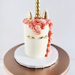Unicorn cake