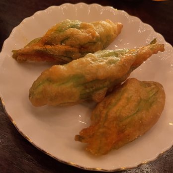 Rose's Luxury - Fried Zucchini Flowers - New American Near Me - Washington, DC, District of Columbia Rose's Luxury - Fried Zucchini Flowers - New American Near Me - Washington, DC, District of Columbia
