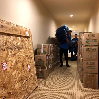 Long Distance Movers - Ready for loading - Movers Near Me