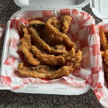 Wally's Fish & Chicken - Whiting fish - Chicken Wings Near Me - Wayne, Michigan