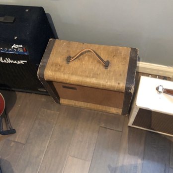 TR Crandall Guitars - Old school amps. Quality. - Guitar Stores Near Me - New York, New York TR Crandall Guitars - Old school amps. Quality. - Guitar Stores Near Me - New York, New York
