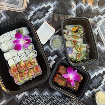 Lil' Buddha's - California roll Spicy tuna crispy rice  Salmon avocado roll - Sushi Bars Near Me - Newport Beach, California