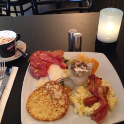 Café A - Brunch