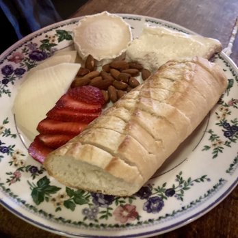 Gainsbourg - Delicious cheese - French Near Me - Seattle, Washington Gainsbourg - Delicious cheese - French Near Me - Seattle, Washington