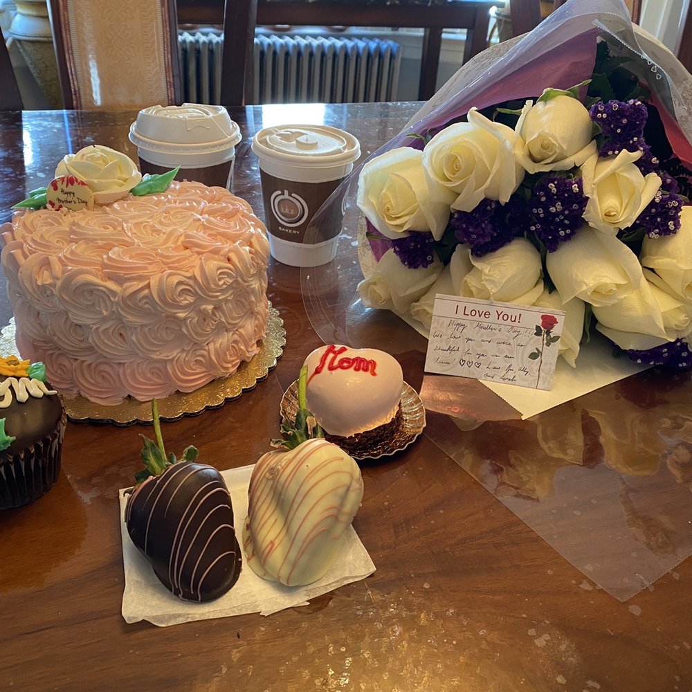 Lulu's Bakery - IG: @asjbernardino - Bakeries Near Me - Fresh Meadows, New York Lulu's Bakery - IG: @asjbernardino - Bakeries Near Me - Fresh Meadows, New York