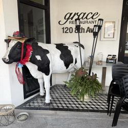 Grace Restaurant - Entrance