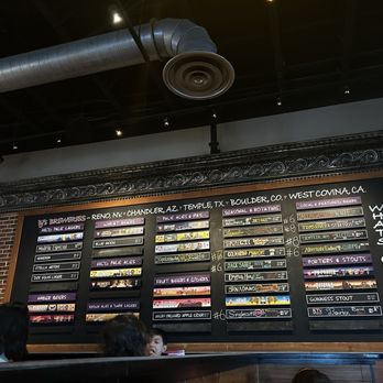 BJ's Restaurant & Brewhouse - New American Near Me - Teterboro, New Jersey