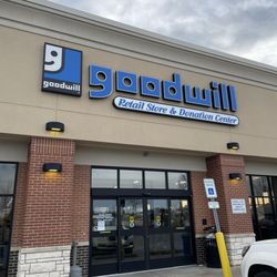 Goodwill Industries - Facade