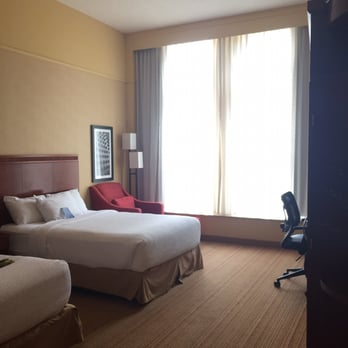 Courtyard by Marriott Pittsburgh Downtown - Very spacious room - Hotels Near Me - Pittsburgh, Pennsylvania