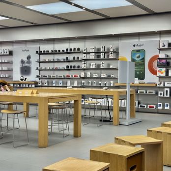 Apple Southdale - Computers Near Me - Minneapolis, Minnesota