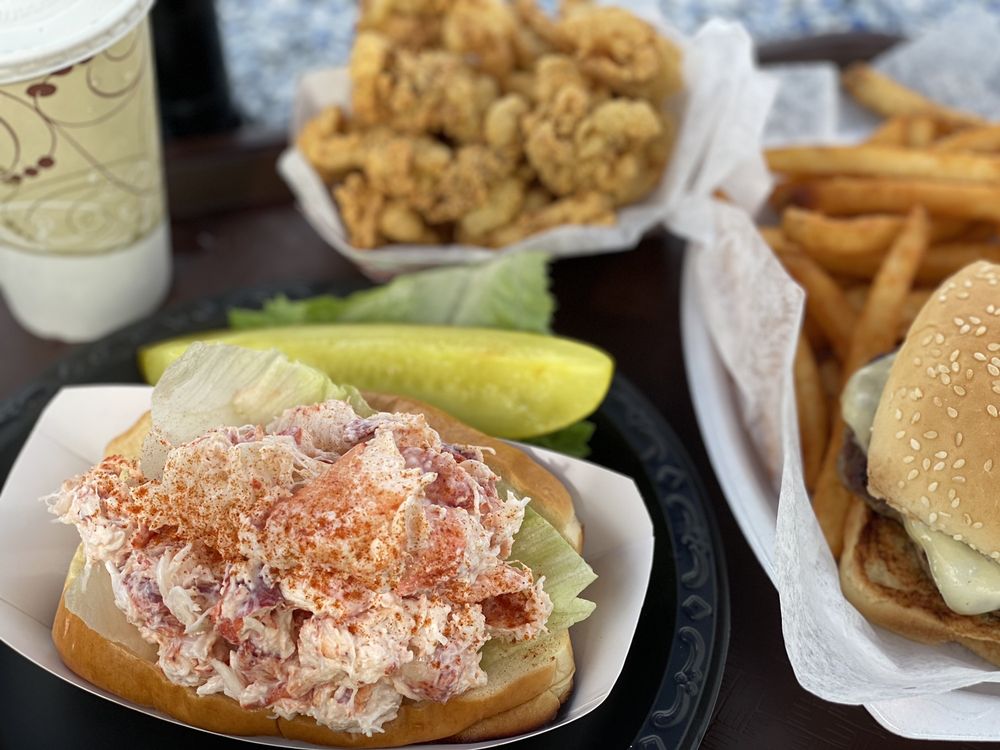 TONY’S CLAM SHOP 679 Photos & 731 Reviews 861 Quincy Shore Dr