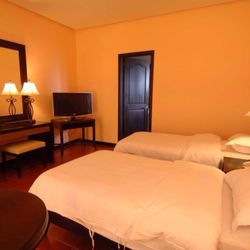 Planta Centro Bacolod Hotel & Residences