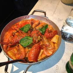 Il Giardino - Paccheri con astice, scampi e mazzancolle