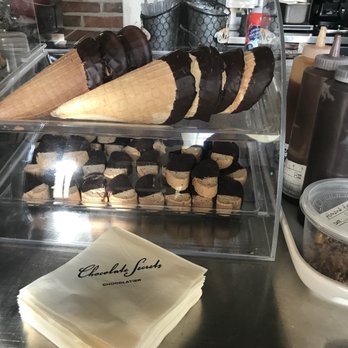 Chocolate Secrets - Chocolatiers & Shops Near Me - Dallas, Texas