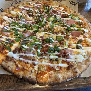PYRO'S Fire Fresh Pizza - Buffalo Chicken Pizza on cauliflower crust - Pizza Near Me - Hattiesburg, Mississippi