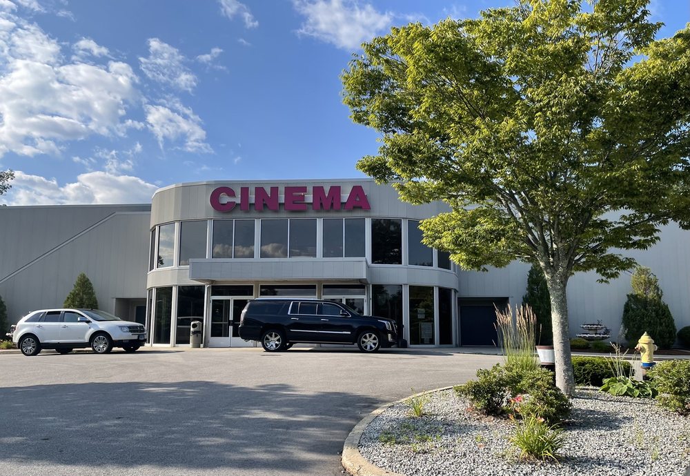 GALLERY CINEMAS Updated September 2024 14 Photos & 14 Reviews 396