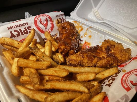 Nashville Hot Chicken by null