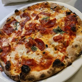 Sweetsalt - Pizza calabrese - Sandwiches Near Me - Toluca Lake, California Sweetsalt - Pizza calabrese - Sandwiches Near Me - Toluca Lake, California