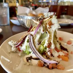 New York Pizza - Wedge Salad