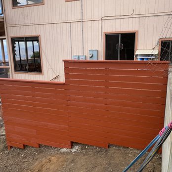 L&J Designs - Kula fence - Flooring Near Me