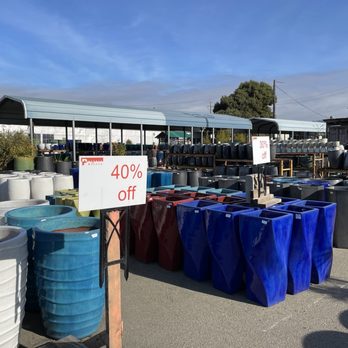 Pottery & Beyond - Home Decor Near Me - Emeryville, California Pottery & Beyond - Home Decor Near Me - Emeryville, California