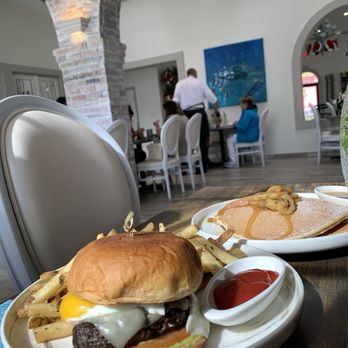 F&B - Brunch burger, banana pancakes - New American Near Me - South Padre Island, Texas F&B - Brunch burger, banana pancakes - New American Near Me - South Padre Island, Texas
