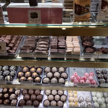 Lolli and Pops - Chocolatiers & Shops Near Me - Northridge, California Lolli and Pops - Chocolatiers & Shops Near Me - Northridge, California