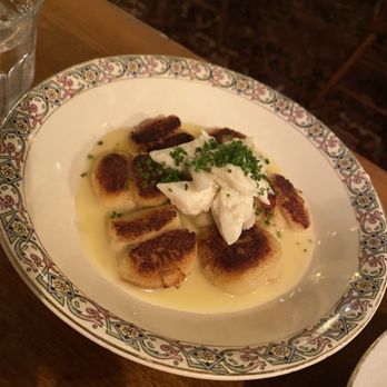 Saint Claire - Gnocchi- Jumbo lump crabmeat, lemon beurre Blanc sauce with chives - Bars Near Me - New Orleans, Louisiana Saint Claire - Gnocchi- Jumbo lump crabmeat, lemon beurre Blanc sauce with chives - Bars Near Me - New Orleans, Louisiana