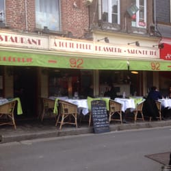Le 92 Salon de - La devanture du restaurant