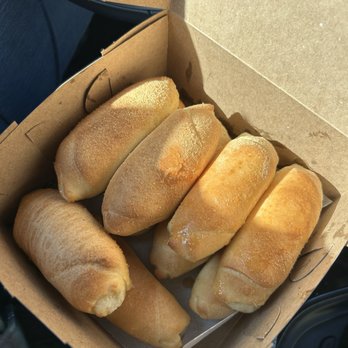 Fresh Hot Bread All Day - Ordered a 10-piece. It was $9. - Bakeries Near Me - Stockton, California Fresh Hot Bread All Day - Ordered a 10-piece. It was $9. - Bakeries Near Me - Stockton, California