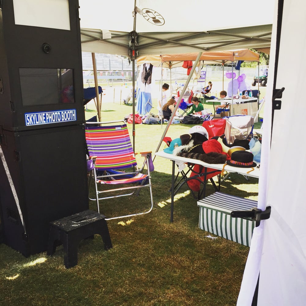 SKYLINE PHOTO BOOTH Photo Booth Rentals Tampa, FL Phone Number Yelp