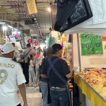 Mercado de Xochimilco - Fresh meat - Farmers Market Near Me - México, D.F., DIF Mercado de Xochimilco - Fresh meat - Farmers Market Near Me - México, D.F., DIF