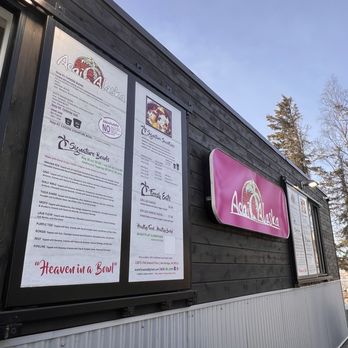 Acaí Alaska - Outside of trailer - Juice Bars & Smoothies Near Me - Anchorage, Alaska