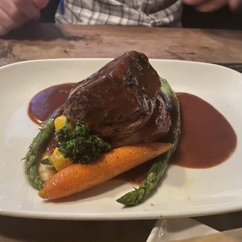 Red Table - Braised Beef Short Ribs - Gastropubs Near Me - Huntington Beach, California Red Table - Braised Beef Short Ribs - Gastropubs Near Me - Huntington Beach, California