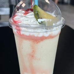 Mi Familia Restaurant - Phenomenal Pińacolada