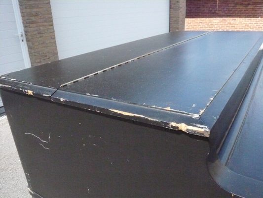 Julien's Auctions by null