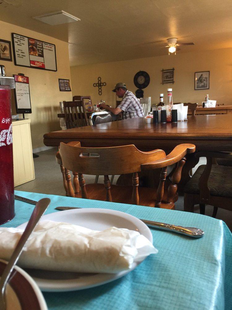 GRACIA’S CAFE Updated August 2024 402 W Washington Ave, Morton