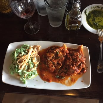 Foretti's - Chicken cacciatore - Italian Near Me - Corona Del Mar, California