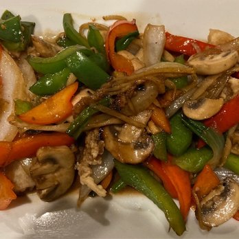 Thai Chada - Ginger Fish Fillet - Cocktail Bars Near Me - Bellingham, Massachusetts