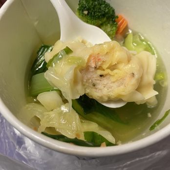 White Elephant - Shrimp wonton soup - Thai Near Me - Los Angeles, California