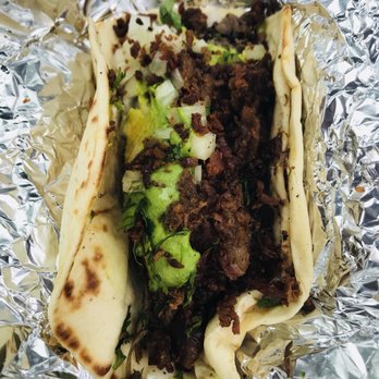 Taqueria El Tapatio - Barbacoa with cilantro and onions. I added bacon and avocado. Delish!! - Mexican Near Me - Portland, Texas Taqueria El Tapatio - Barbacoa with cilantro and onions. I added bacon and avocado. Delish!! - Mexican Near Me - Portland, Texas
