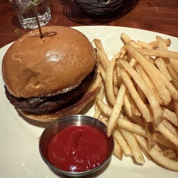Weber Grill Restaurant - Mushroom burger - Steakhouses Near Me - Indianapolis, Indiana