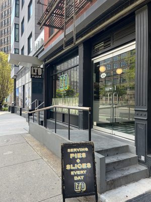 LTD Pizza and Bar by null