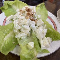 El Tucumano - Ensalada Waldorf! yummy!!