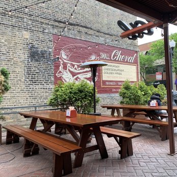 Small Cheval - Outdoor Patio - Burgers Near Me - Chicago, Illinois
