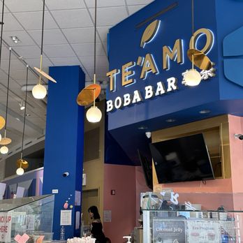 Te'amo Boba Bar - Fourth floor in the mall - Bubble Tea Near Me - Chicago, Illinois