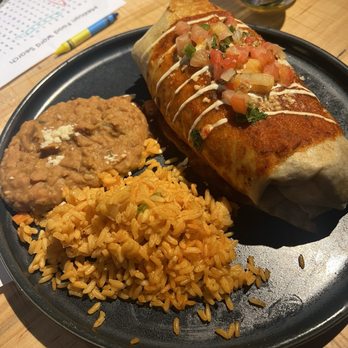 Cinco Ninos - Burrito - Mexican Near Me - Pocono Summit, Pennsylvania